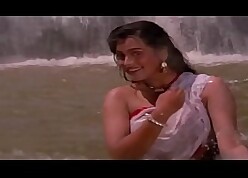 Padmini Kolhapure - hot Videotape