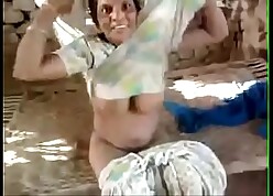 Desi MILF Handjob