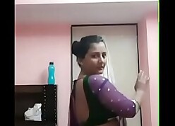 Leader pooja bhabhi good-looking dance